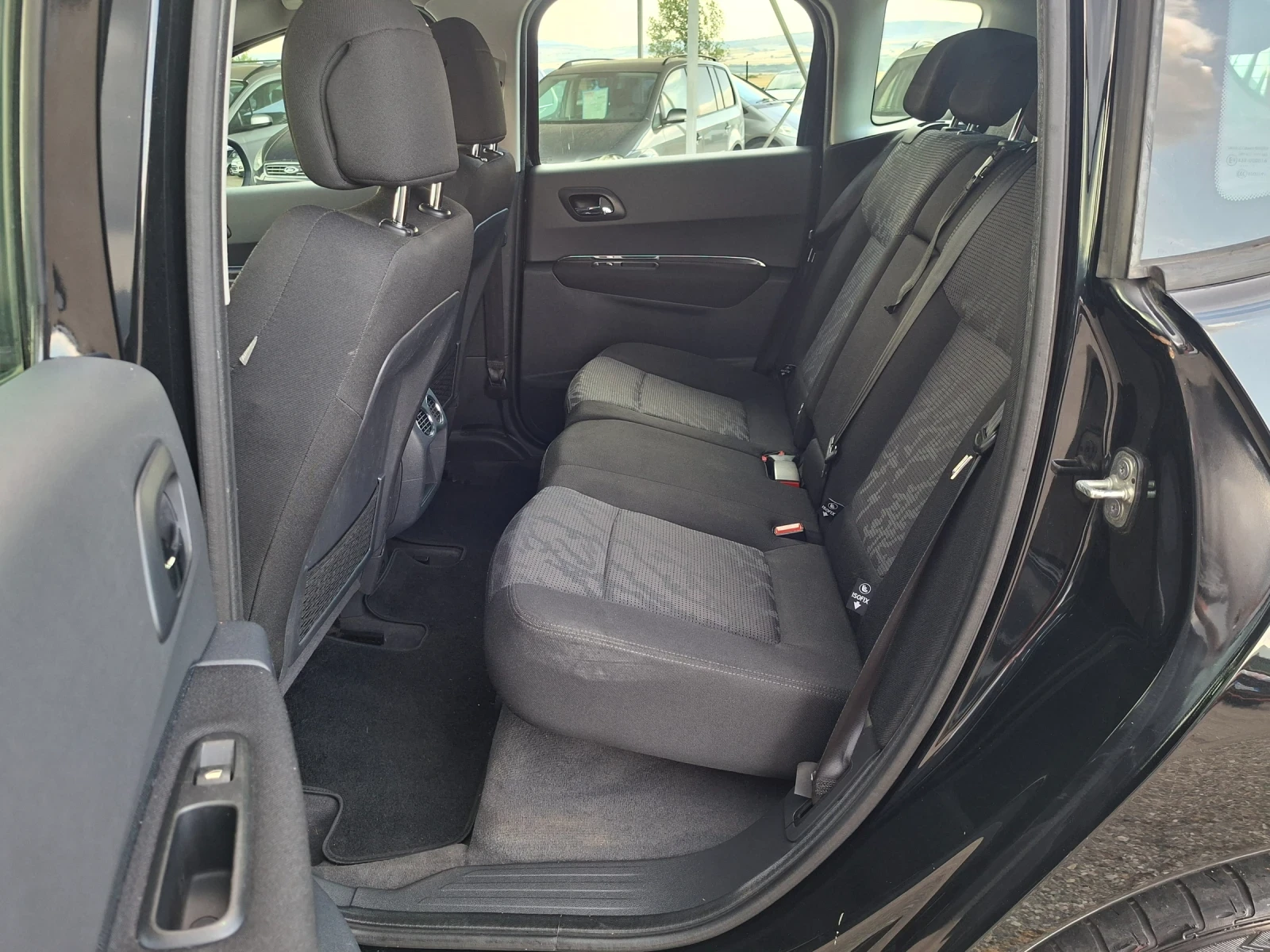 Peugeot 3008 1, 6 i, снимка 10 - Автомобили и джипове - 55121886