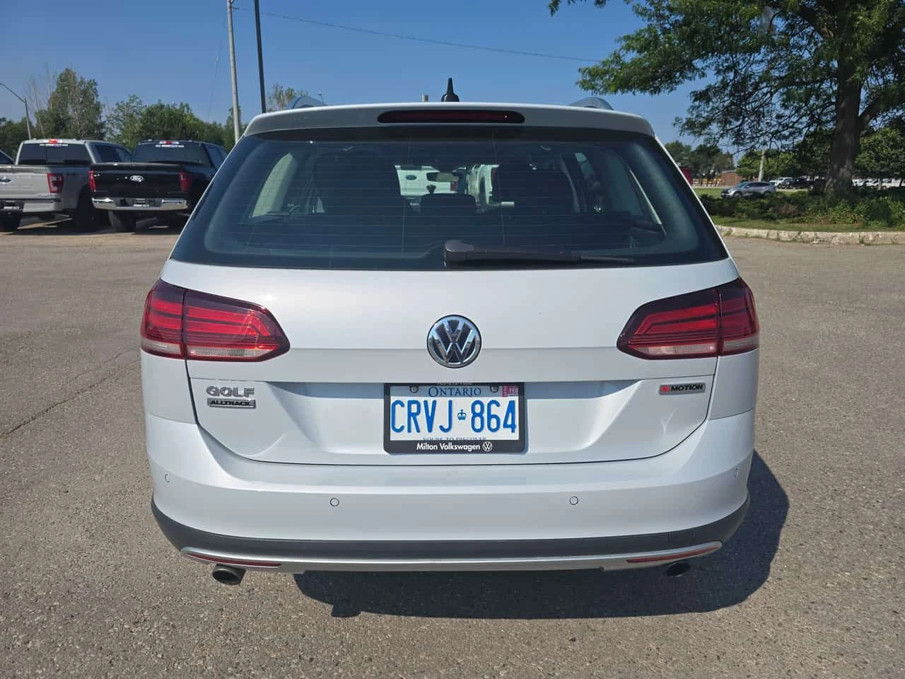 VW Alltrack * DSG * АВТОКРЕДИТ БЕЗ ПЪРВОНАЧАЛНА ВНОСКА* , снимка 4 - Автомобили и джипове - 55278124