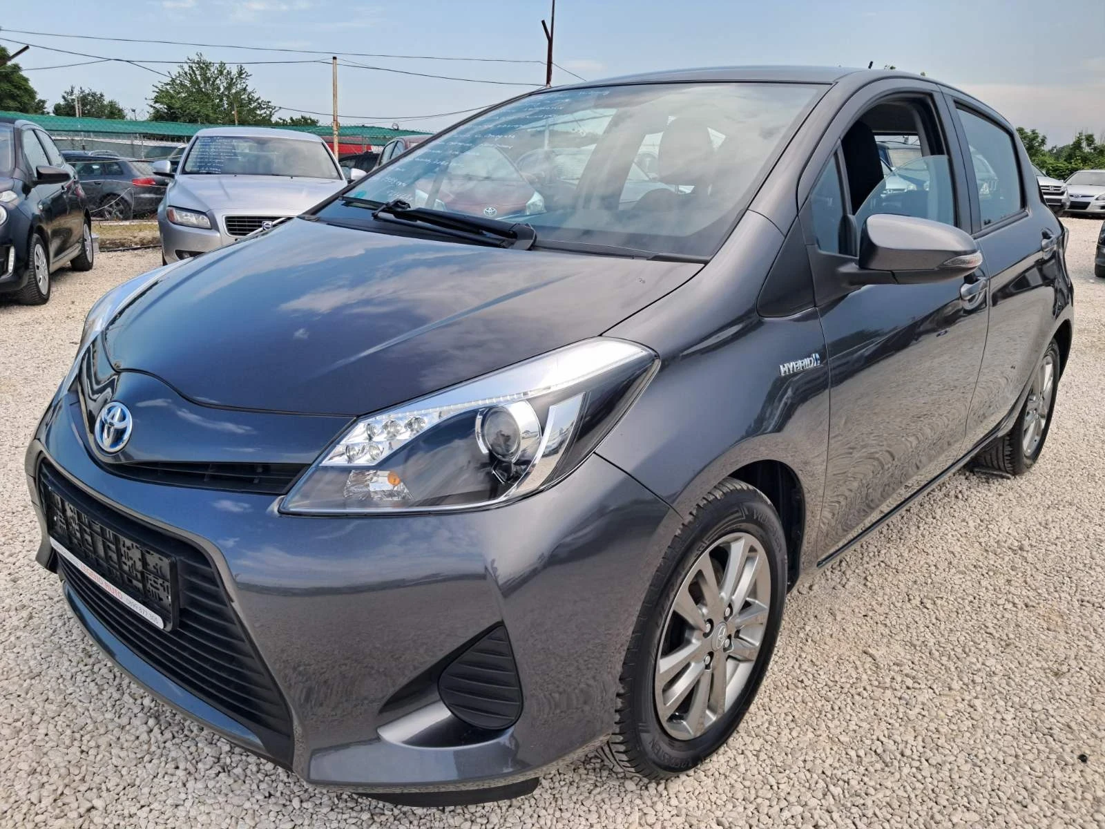 Toyota Yaris 1.5 HYBRID 