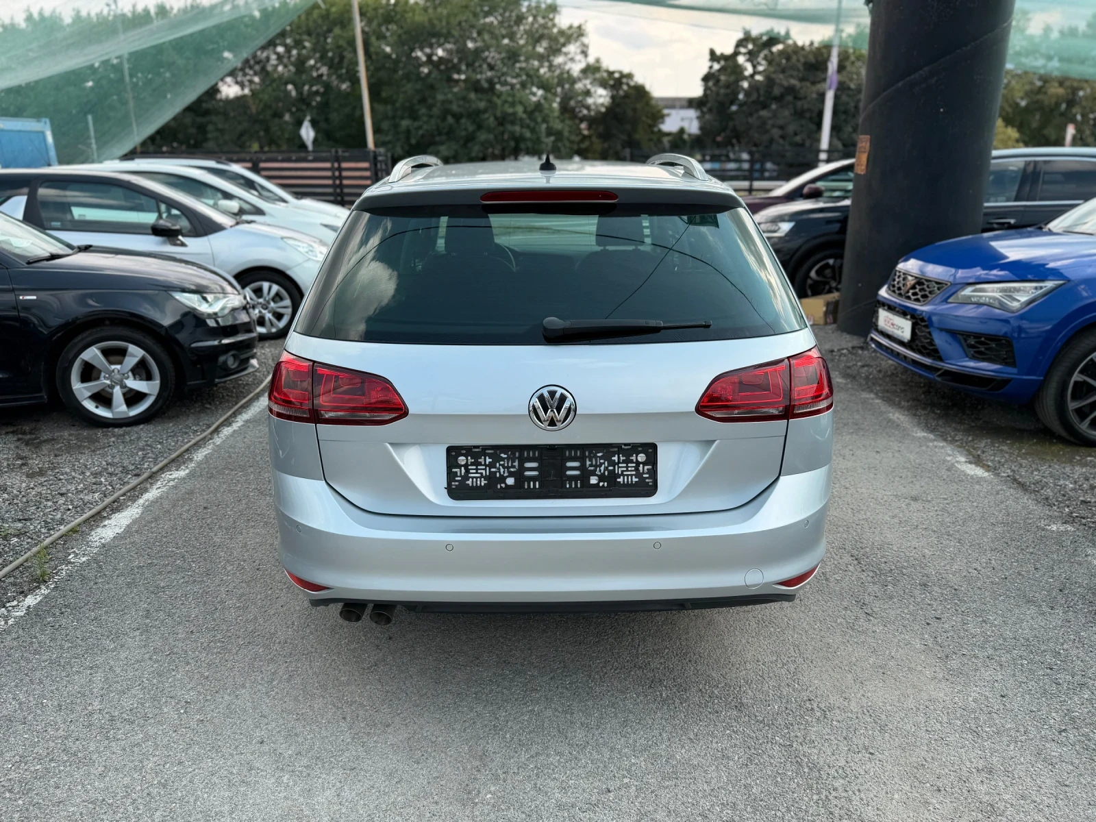 VW Golf Variant 2.0TDI DSG Navi Xenon Euro6b, снимка 3 - Автомобили и джипове - 55656190