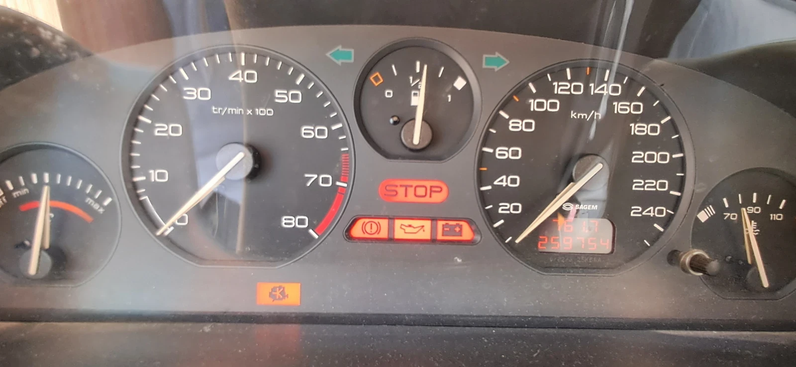 Peugeot 406 Седан, снимка 9 - Автомобили и джипове - 55877966