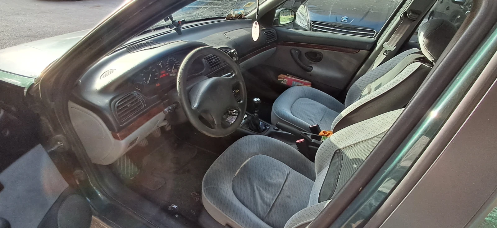 Peugeot 406 Седан, снимка 11 - Автомобили и джипове - 55877966
