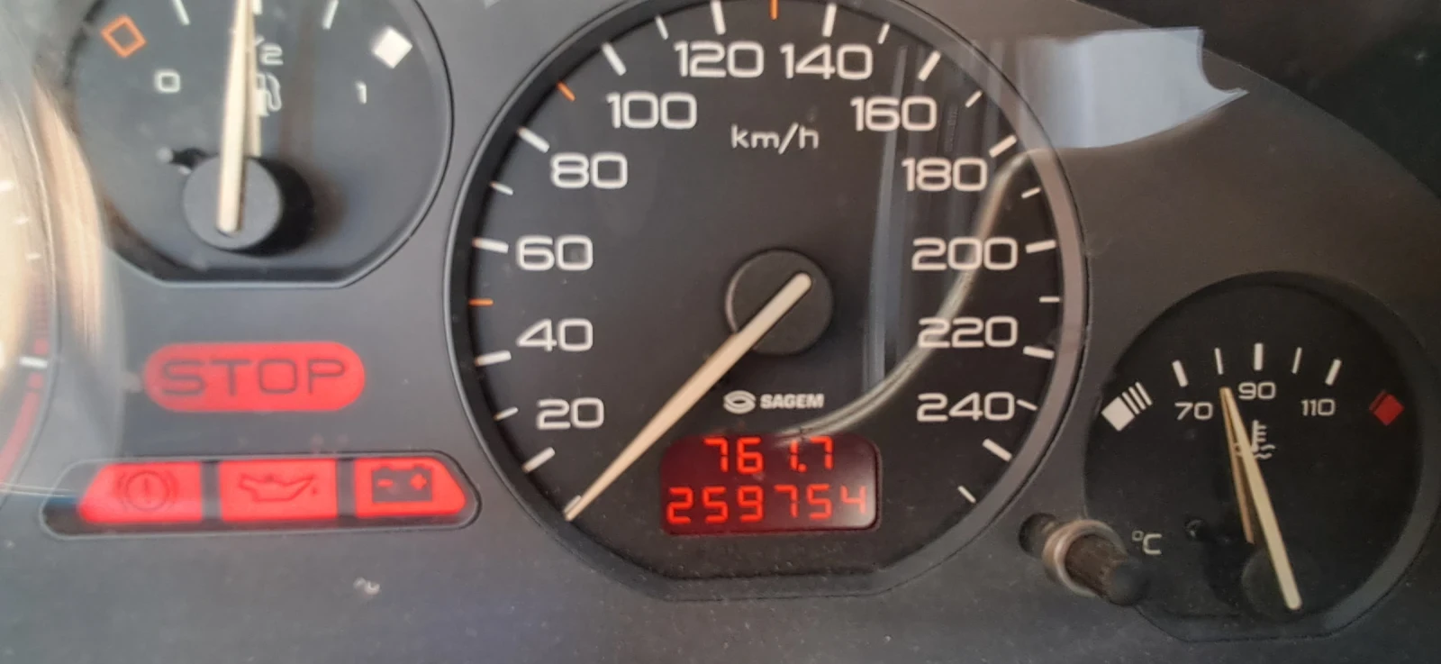 Peugeot 406 Седан, снимка 10 - Автомобили и джипове - 55877966