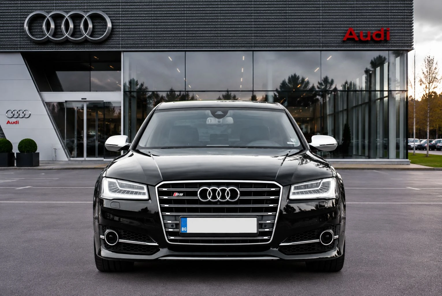 Audi S8 * В България* Всичко Платено* Обслужена* , снимка 2 - Автомобили и джипове - 56118284