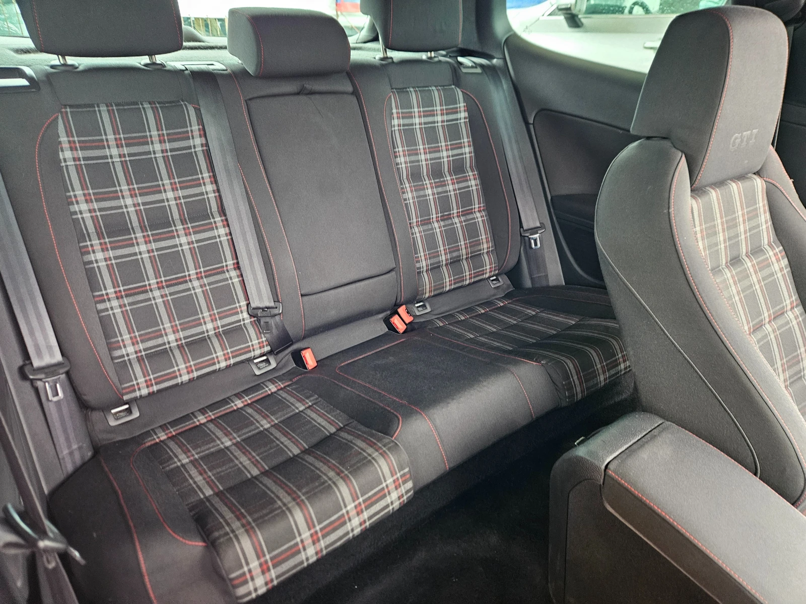 VW Golf Gti , снимка 12 - Автомобили и джипове - 56255031