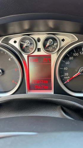 Ford Kuga, снимка 16