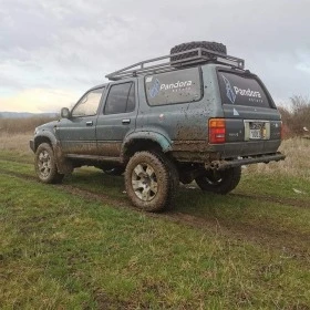 Toyota Hilux, снимка 1