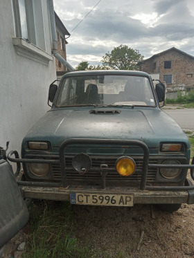 Lada Niva, снимка 1 - Автомобили и джипове - 45545429