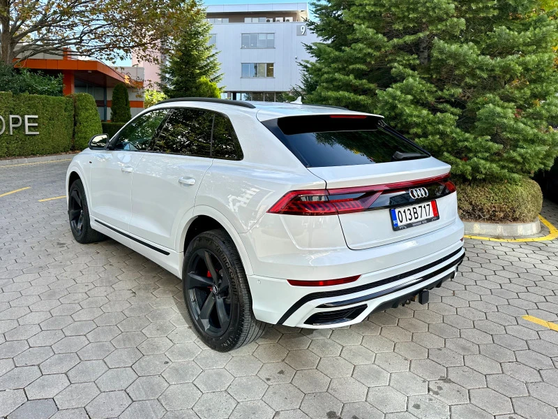 Audi Q8 S-line , снимка 7 - Автомобили и джипове - 42890677