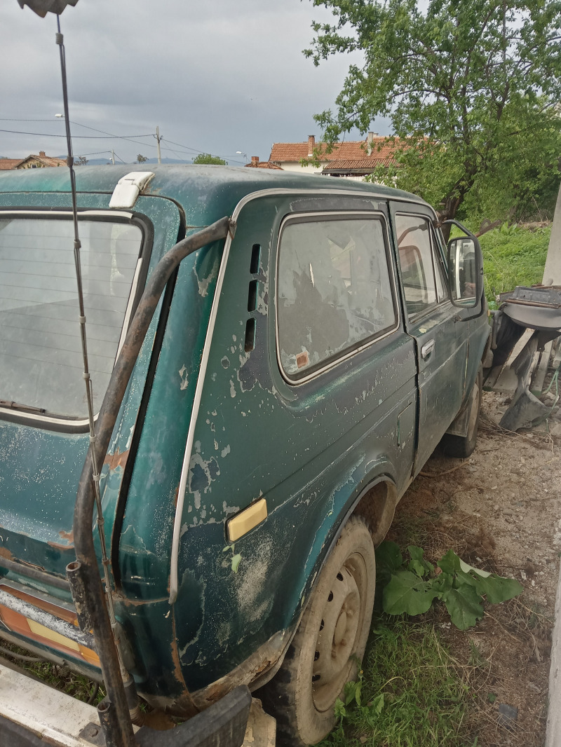Lada Niva, снимка 3 - Автомобили и джипове - 45545429