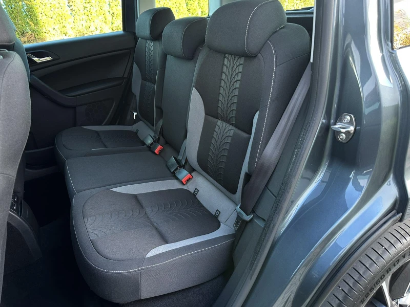 Skoda Yeti 2.0 TDI* 4X4* DSG 150 kc.TOP FULL ШВЕЙЦАРИЯ , снимка 11 - Автомобили и джипове - 52258845