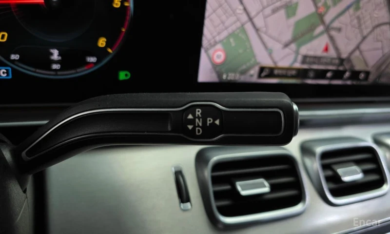 Mercedes-Benz GLE, снимка 9 - Автомобили и джипове - 53190349