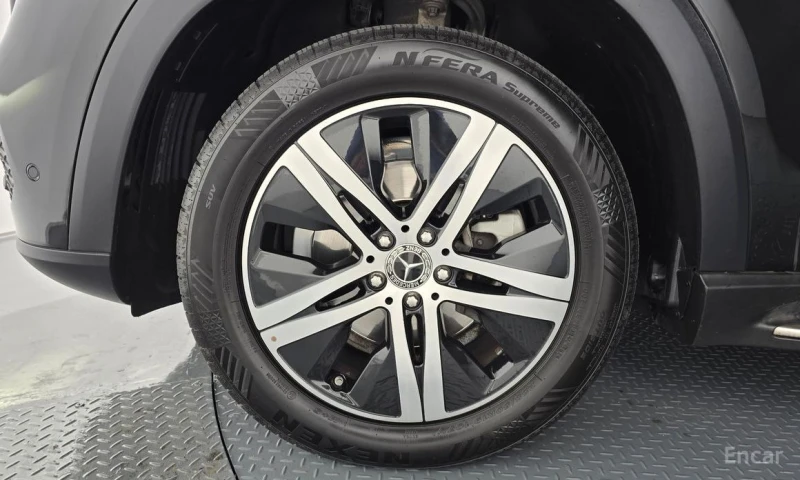 Mercedes-Benz GLE, снимка 5 - Автомобили и джипове - 53190349