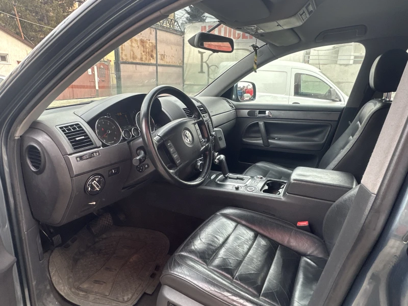 VW Touareg V6, снимка 14 - Автомобили и джипове - 53302454