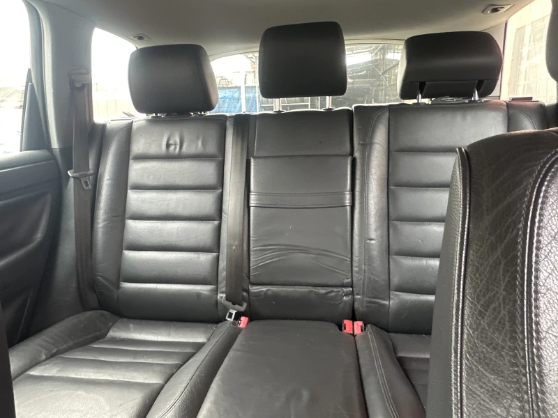 VW Touareg V6, снимка 15 - Автомобили и джипове - 53302454