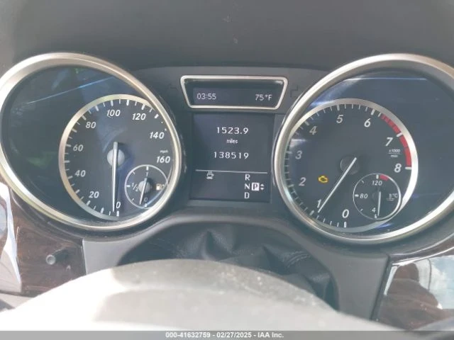 Mercedes-Benz ML 350, снимка 10 - Автомобили и джипове - 49317321