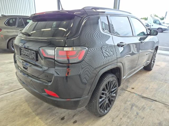 Jeep Compass 4XE S  - изображение 2
