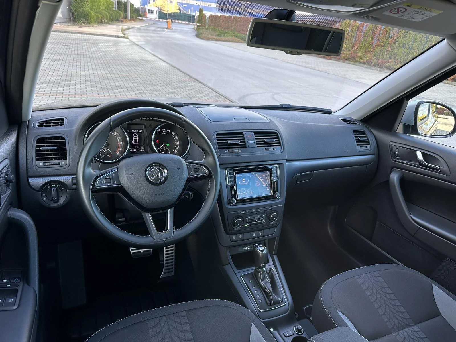 Skoda Yeti 2.0 TDI* 4X4* DSG 150 kc.TOP FULL ���������  | Mobile.bg � ����������� 14