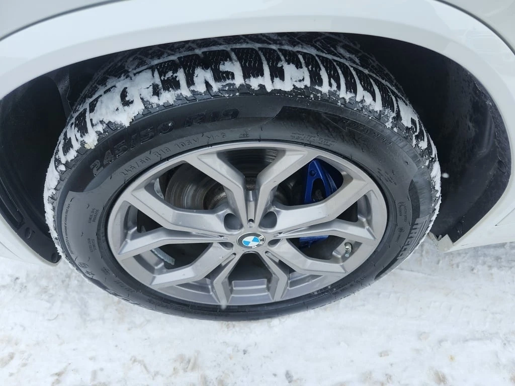 BMW X4 * M40I * ПАНОРАМА * ПОДГРЕВИ * ОТ ПРЕДСТАВИТЕЛСТВО - изображение 6