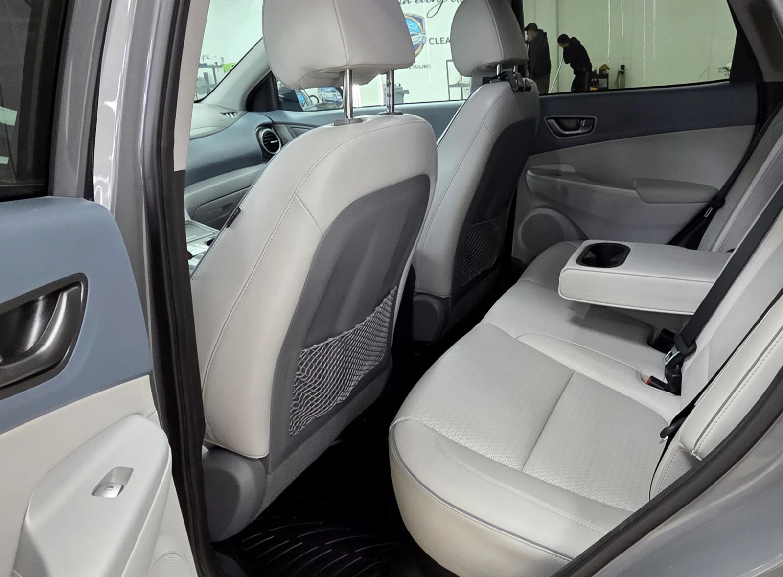 Hyundai Kona 64KWh/Premium/Blue Link, снимка 9 - Автомобили и джипове - 53990062