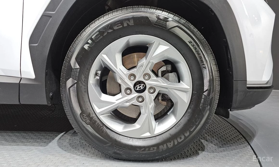 Hyundai Tucson ПОДГРЕВ* ОБДУХВАНЕ* КАМЕРА* КЕЙЛЕС* , снимка 5 - Автомобили и джипове - 54227644