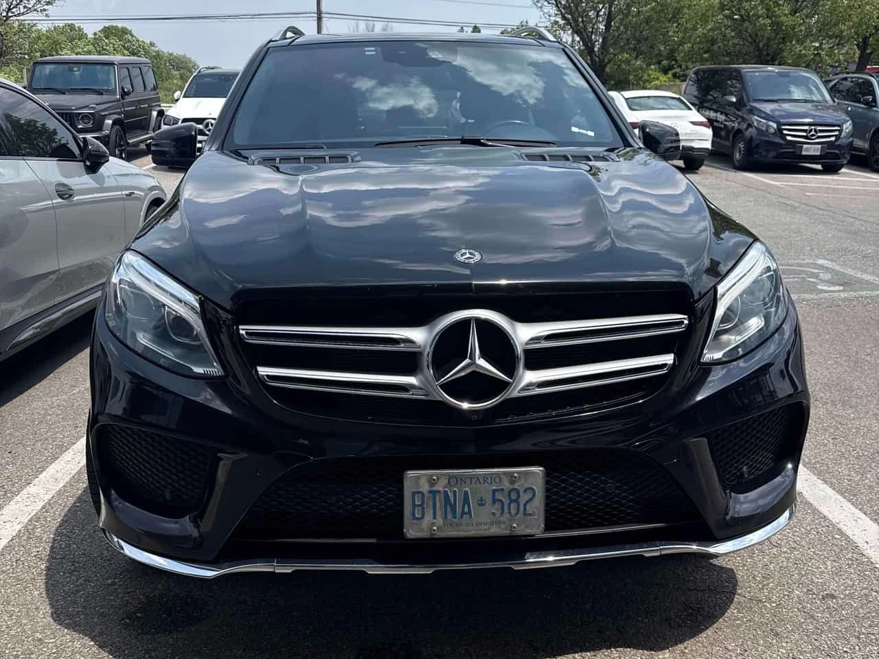 Mercedes-Benz GLE 400 4MATIC/ПАНОРАМА/ПОДГРЕВИ/360/OT MERCEDES, снимка 2 - Автомобили и джипове - 54795825