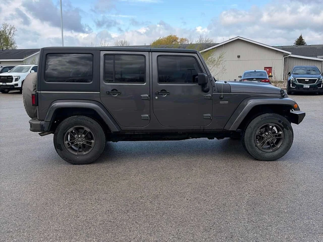 Jeep Wrangler * 75th Anniversary * ПОДГРЕВ * ОТ ПРЕДСТАВИТЕЛСТВО, снимка 4 - Автомобили и джипове - 54991985