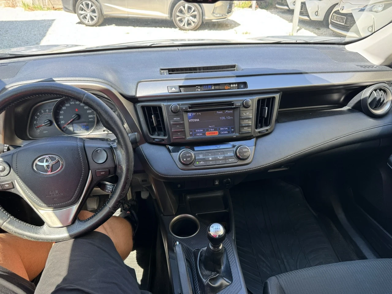 Toyota Rav4 2.0D4D 124к.с., снимка 13 - Автомобили и джипове - 55421640