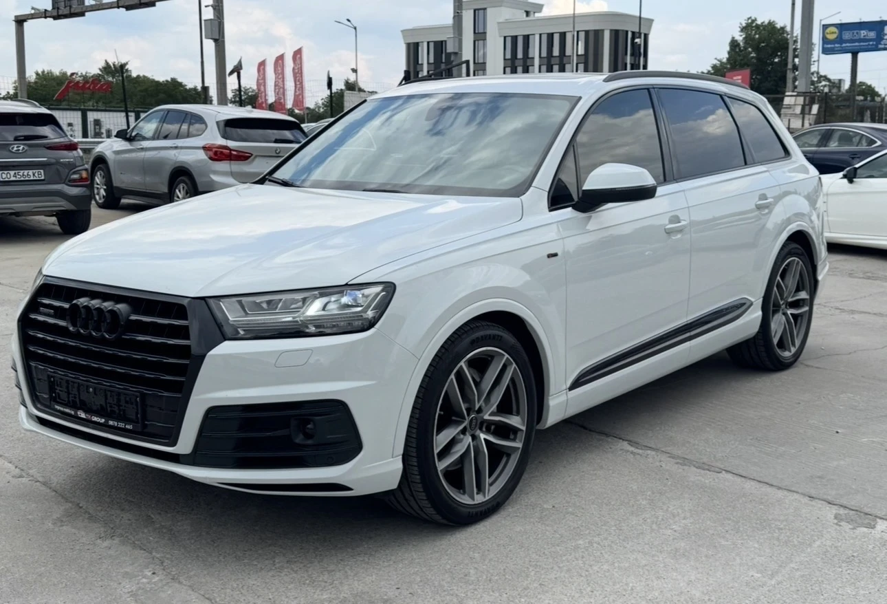 Audi Q7 S Line / ПАНОРАМА / DISTRONIC / 7 МЕСТА / ПОДГРЕВ , снимка 3 - Автомобили и джипове - 55598530