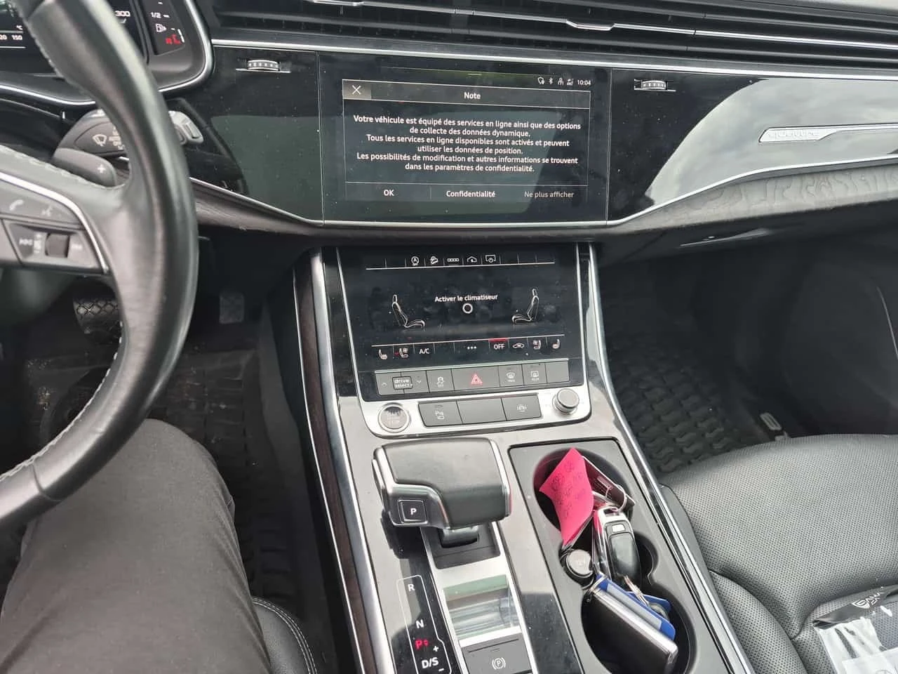 Audi Q8  PROGRESSIV / ДИСТРОНИК / АВТОКРЕДИТ , снимка 9 - Автомобили и джипове - 56256396