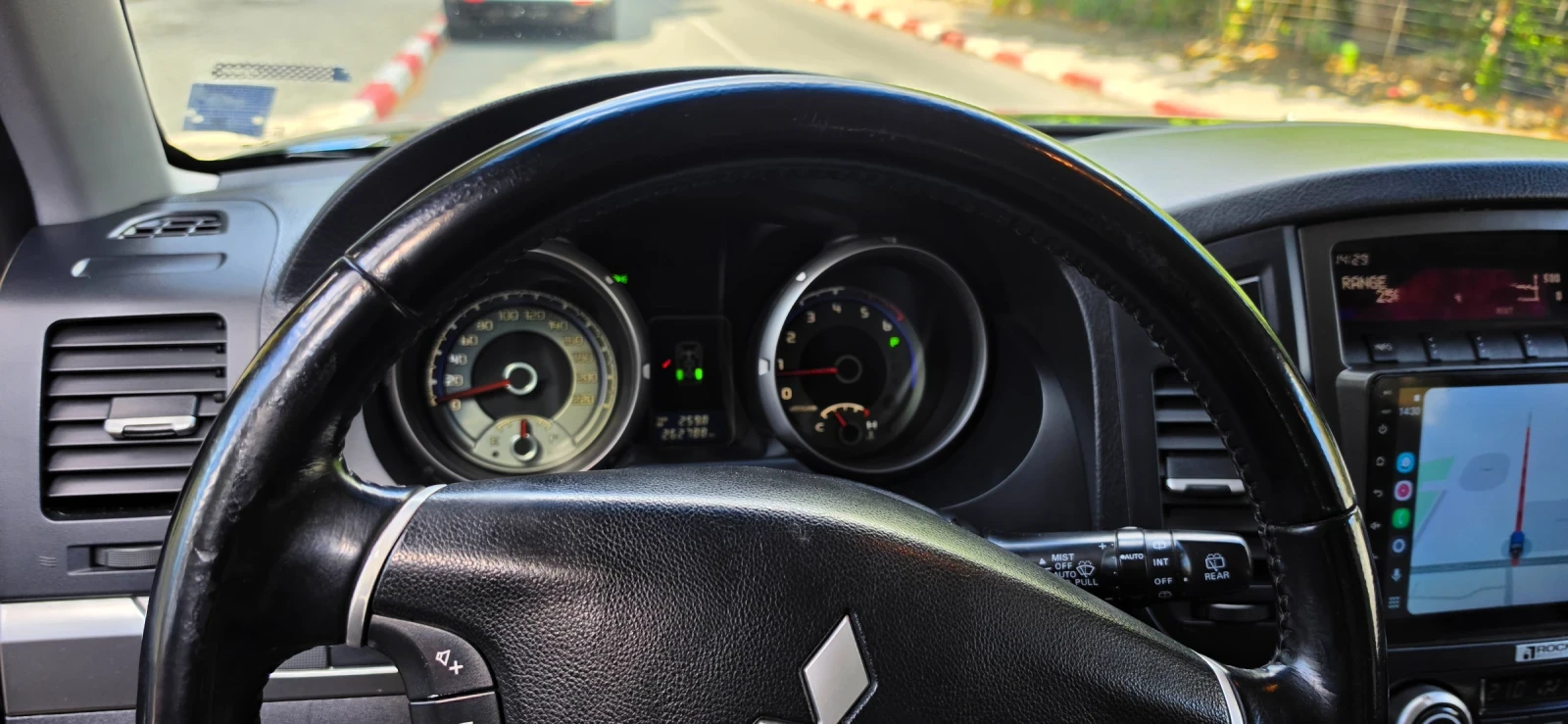 Mitsubishi Pajero 3.2 did 200к.с., снимка 10 - Автомобили и джипове - 56327587