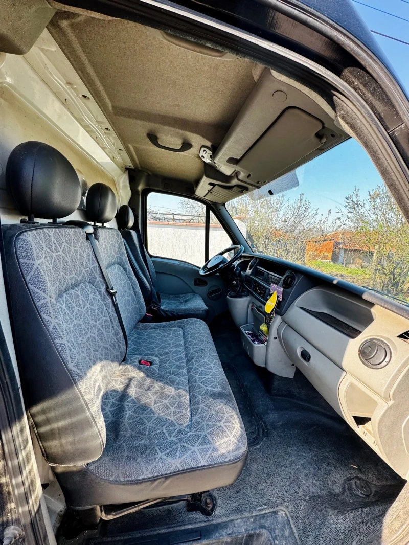 Renault Master 2.5 dCi150, снимка 9 - Бусове и автобуси - 49599338