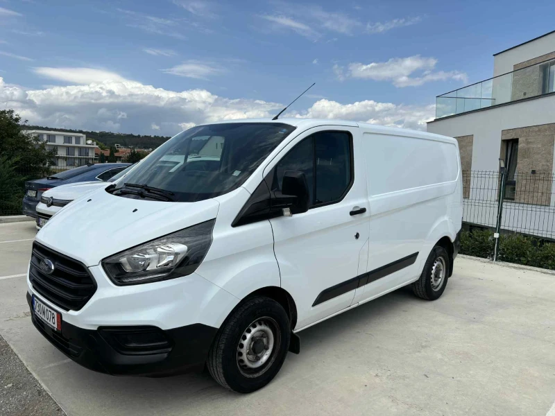 Ford Transit Custom, снимка 2 - Бусове и автобуси - 52420179