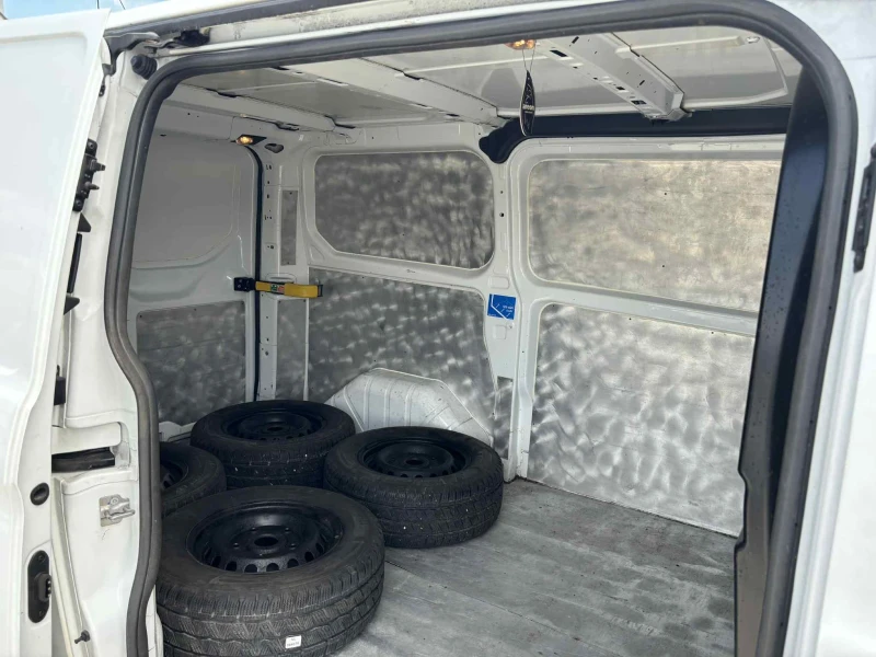 Ford Transit Custom, снимка 7 - Бусове и автобуси - 52420179