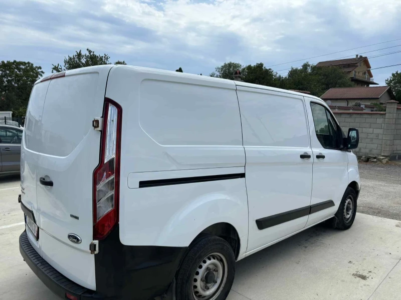 Ford Transit Custom, снимка 4 - Бусове и автобуси - 52420179