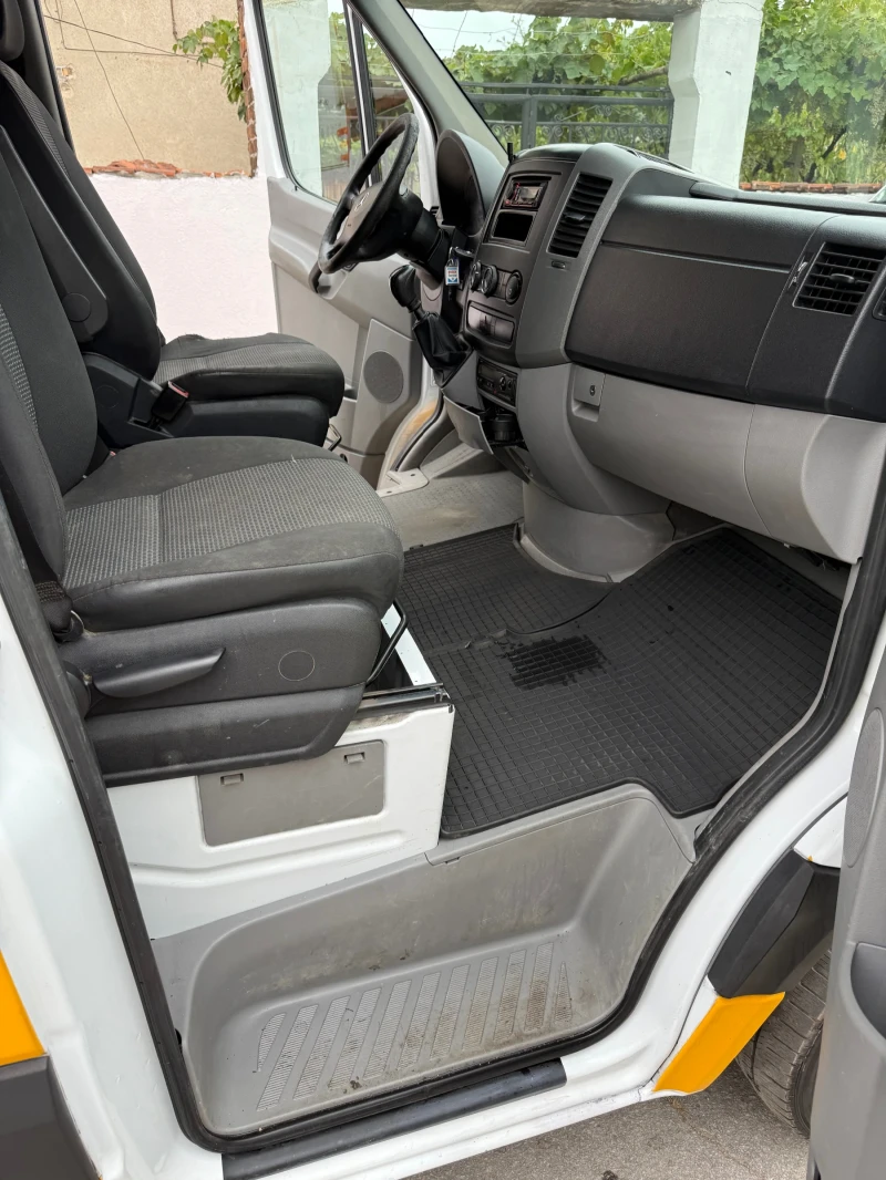 Mercedes-Benz Sprinter 313 2.2CDI, Airco, снимка 11 - Бусове и автобуси - 52477588