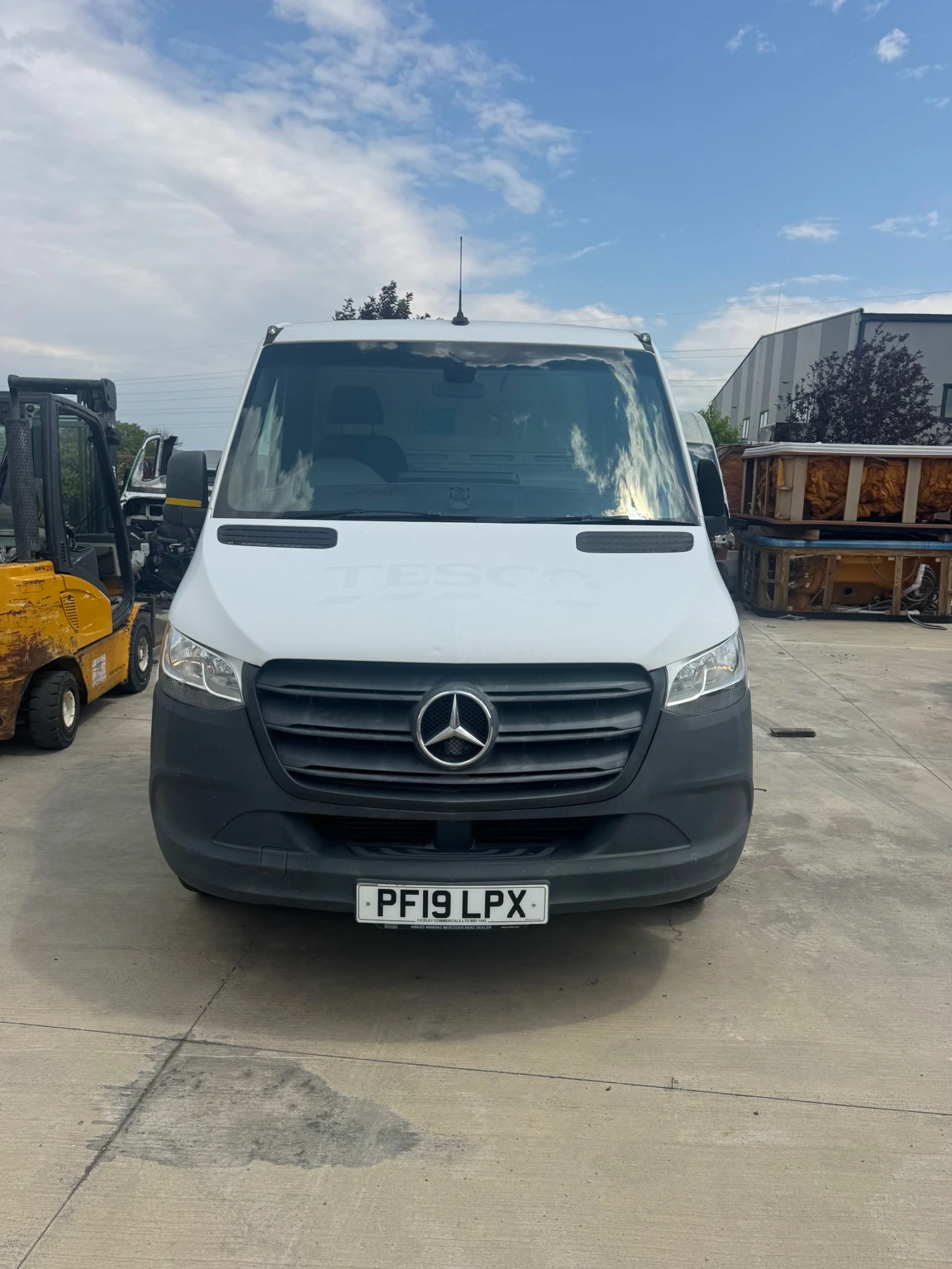 Mercedes-Benz Sprinter