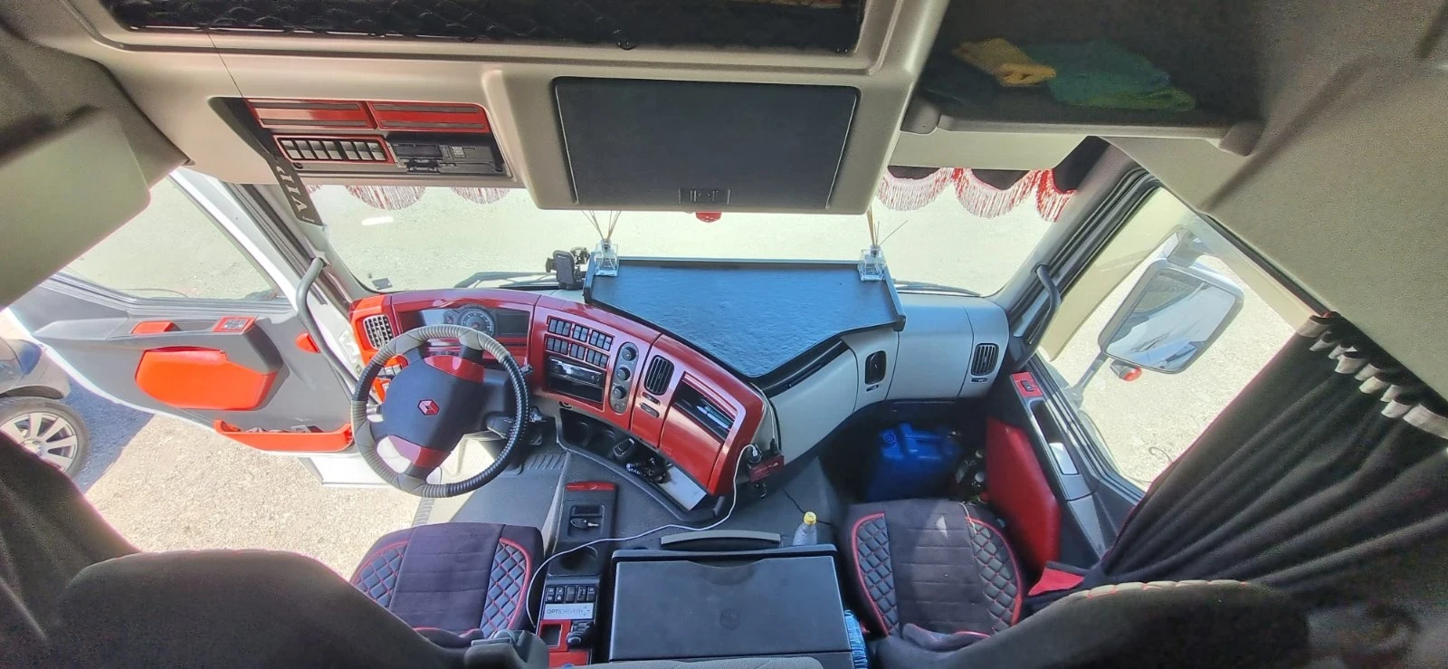 Renault Premium, снимка 11 - Камиони - 56433072