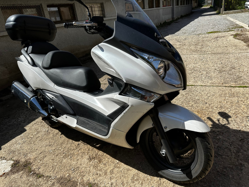 Honda Silver Wing, снимка 1 - Мотоциклети и мототехника - 46063097