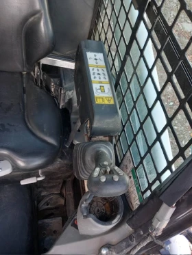 Мини челни товарачи Bobcat S450, снимка 8