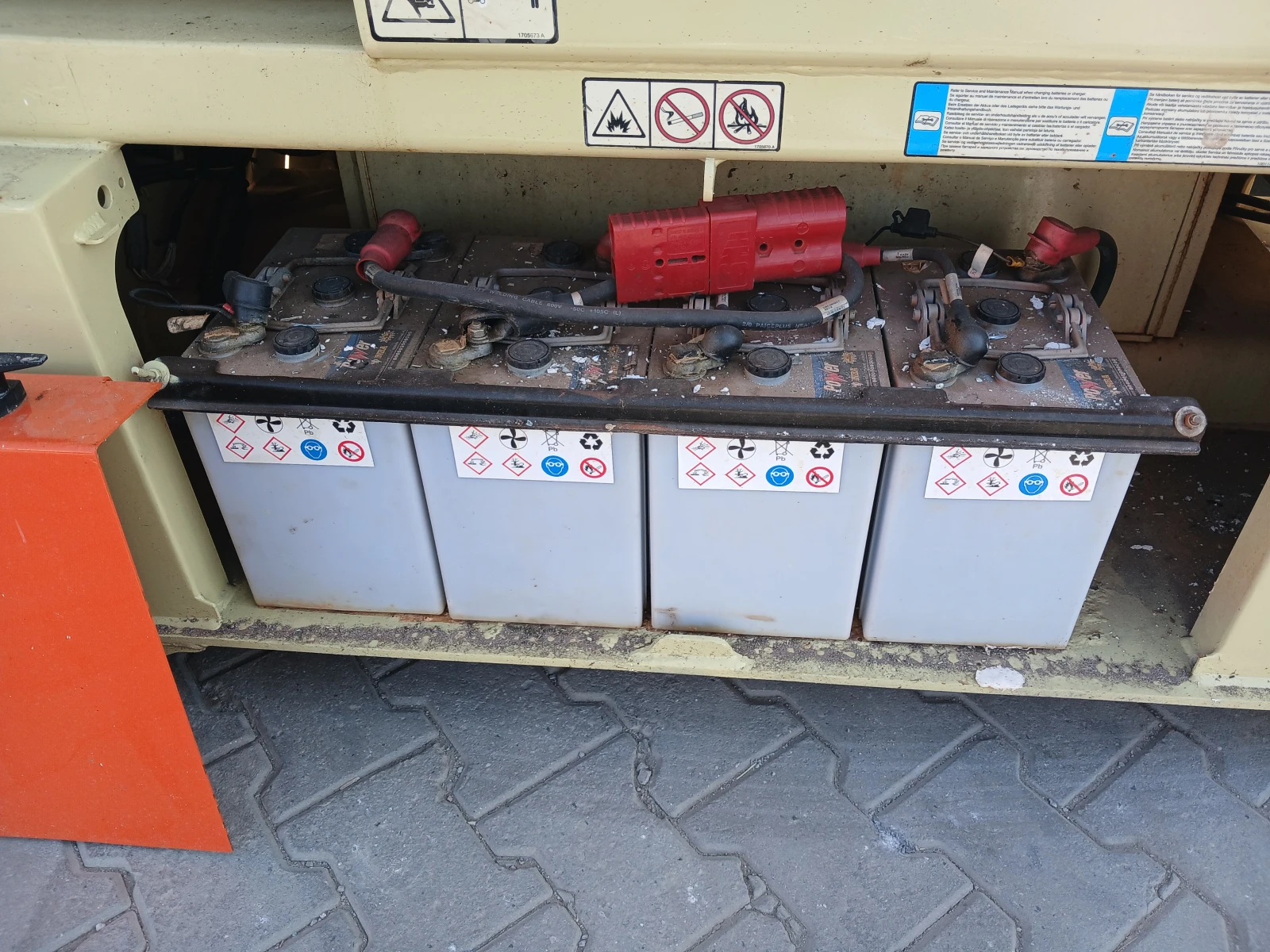 Автовишка Друга марка JLG 10 RS, снимка 12 - Индустриална техника - 55884445
