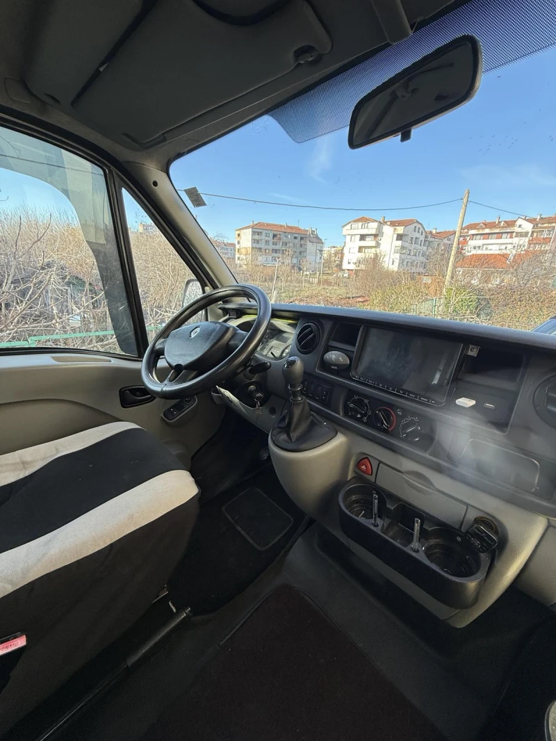 Кемпер Renault Master, снимка 6 - Каравани и кемпери - 48501425