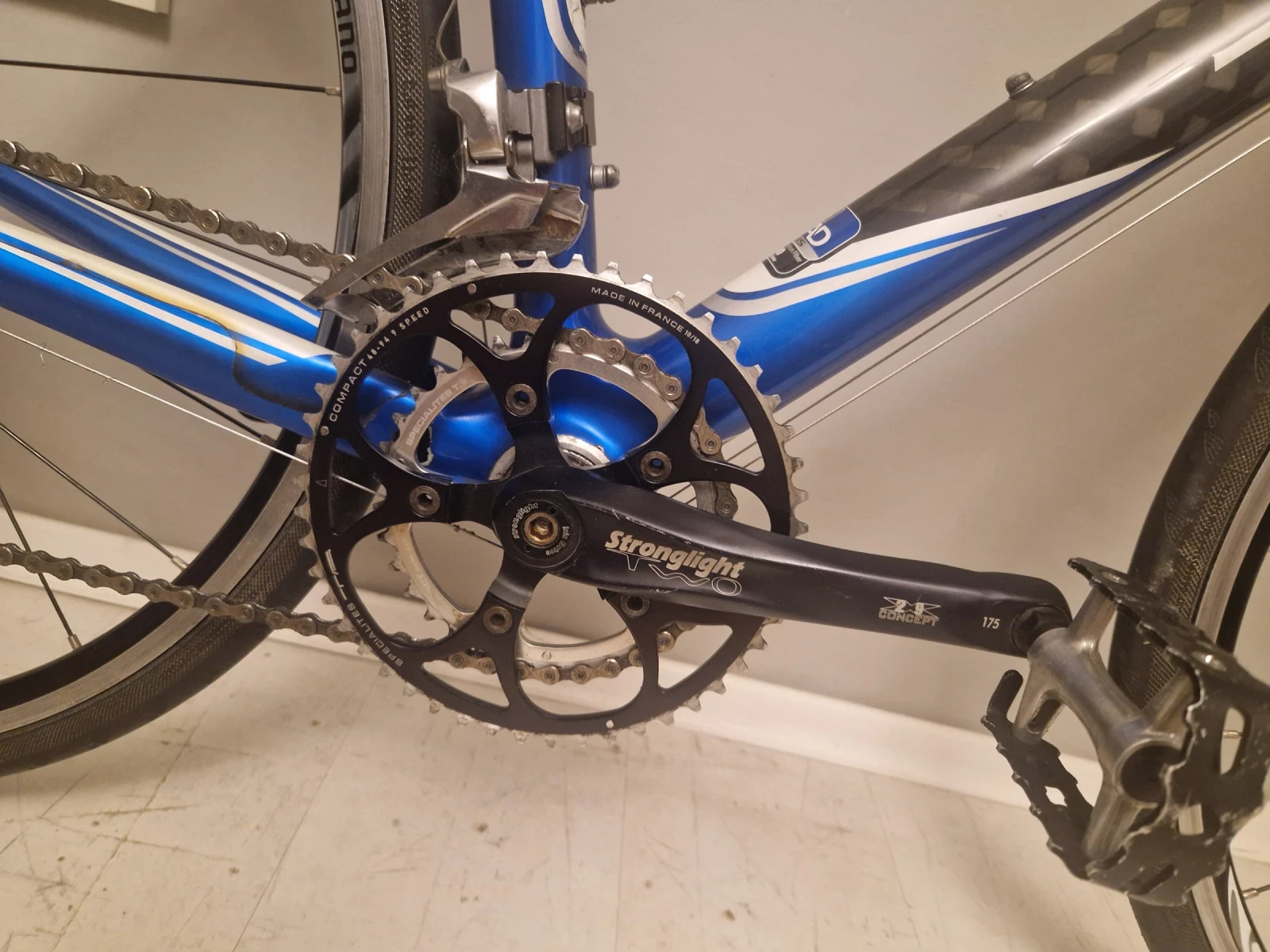 ������ ������ | Mobile.bg � ����������� 9