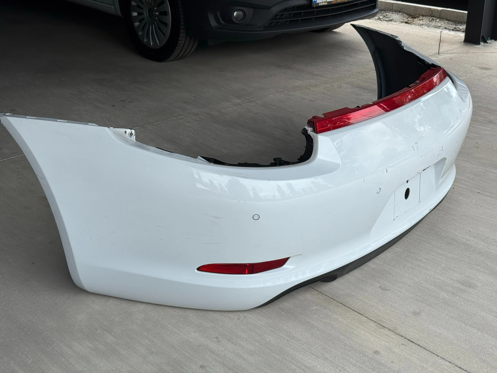 Задна броня Porsche 991 Carrera 4S, снимка 2 - Части - 54916221
