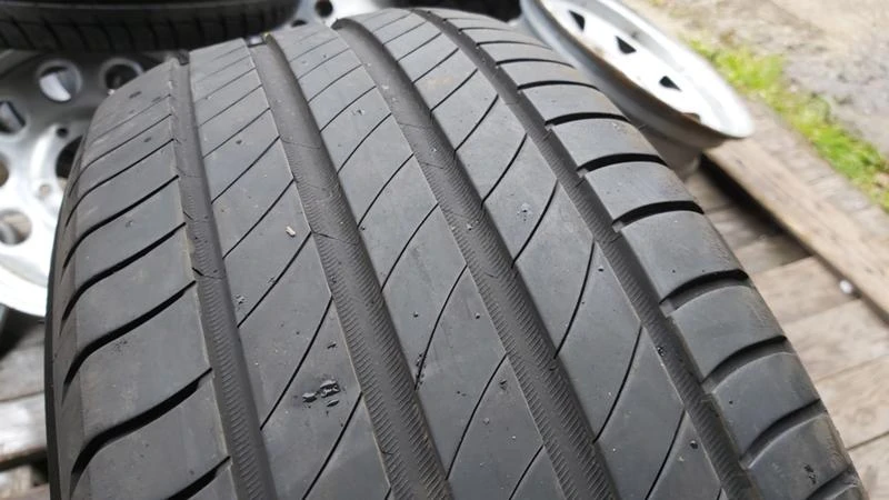 Гуми Летни 215/55R16, снимка 2 - Гуми и джанти - 29272870