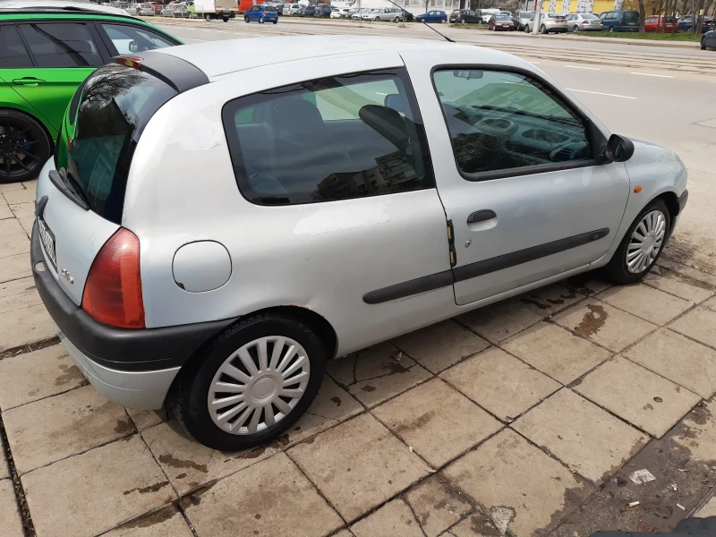 Renault Clio 1.6 бензин/газ, снимка 3 - Автомобили и джипове - 47833621