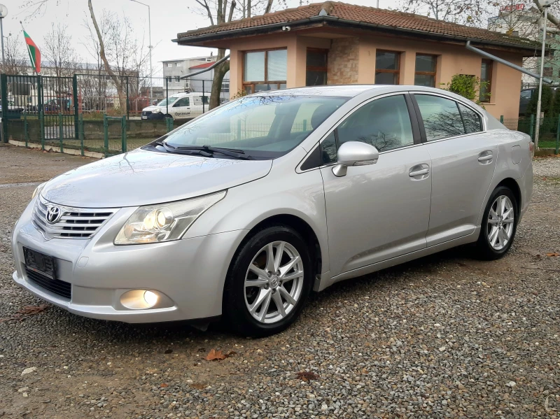 Toyota Avensis 2.0D4d 6ск. НАВИ* КАМЕРА* в Автомобили и джипове в гр. Русе