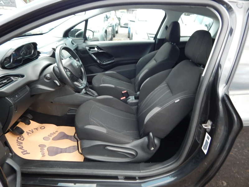 Peugeot 208 1.4HDI* EURO5* , снимка 9 - Автомобили и джипове - 48423258