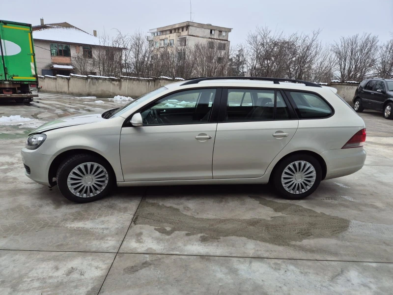 VW Golf 1.6D, снимка 3 - Автомобили и джипове - 49202702