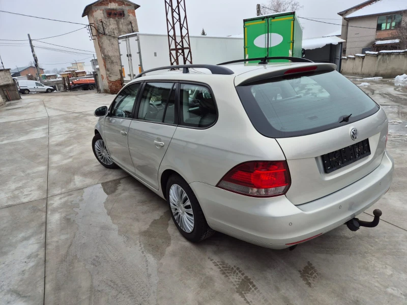 VW Golf 1.6D, снимка 6 - Автомобили и джипове - 49202702